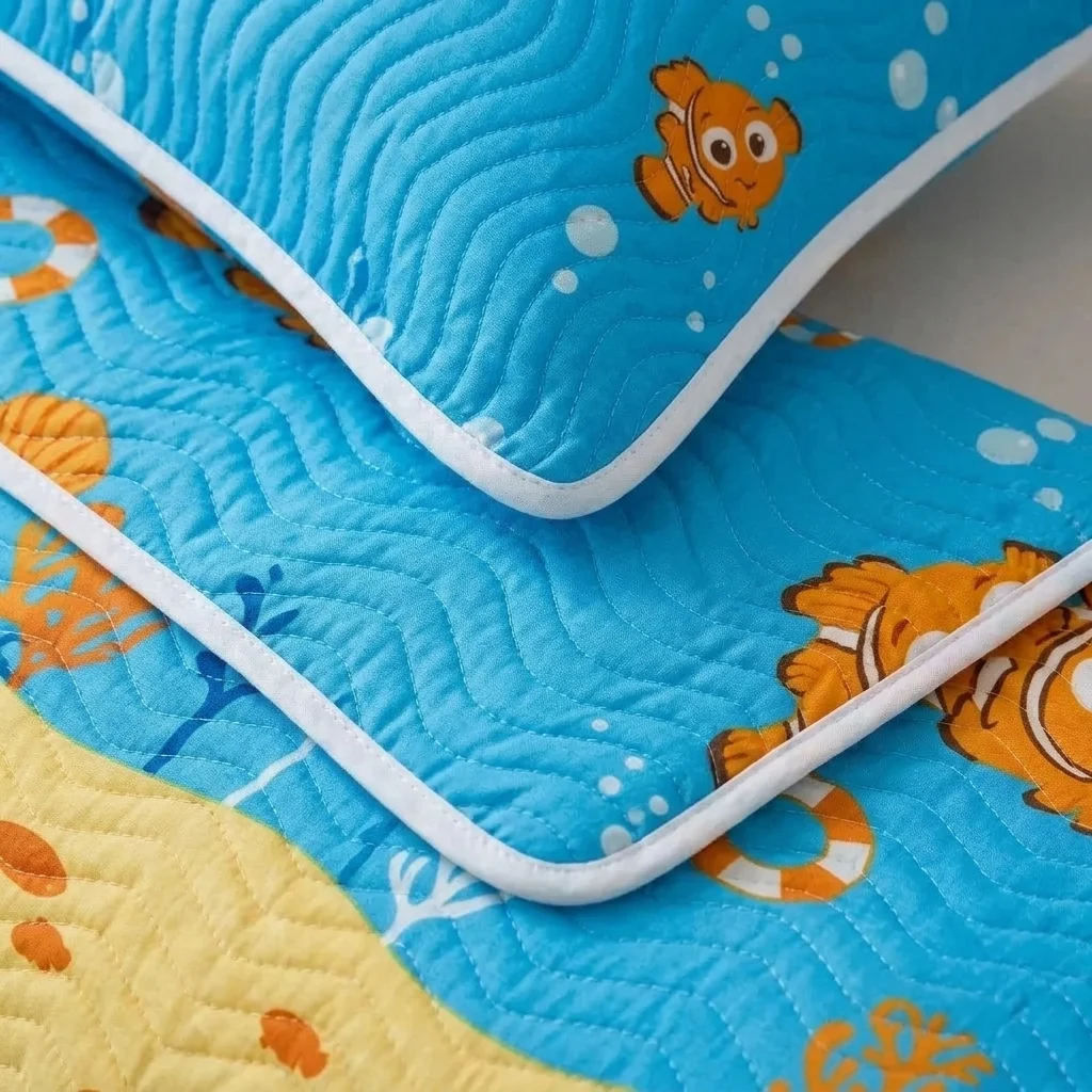Cubrelecho Prensado Disney Buscando A Nemo Celeste Estampados Animados-4