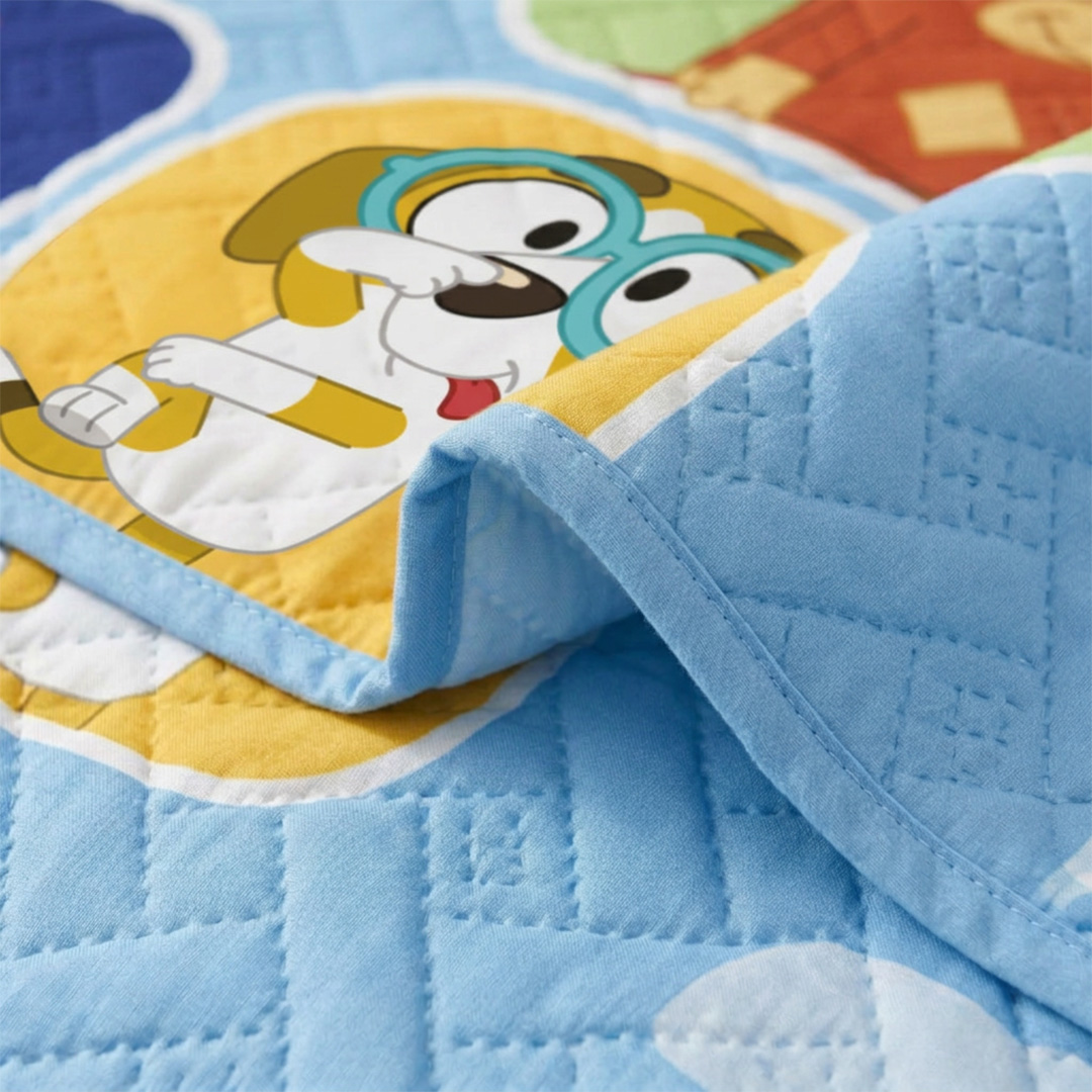 Cubrelecho Termosellado Bluey Amigos-2